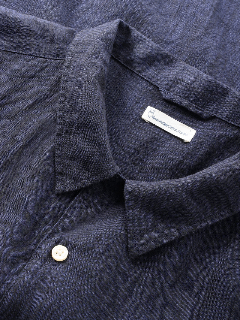 KnowledgeCotton Apparel - MEN Box fit short sleeved linen shirt Shirts 1450 Yarndyed - Total Eclipse