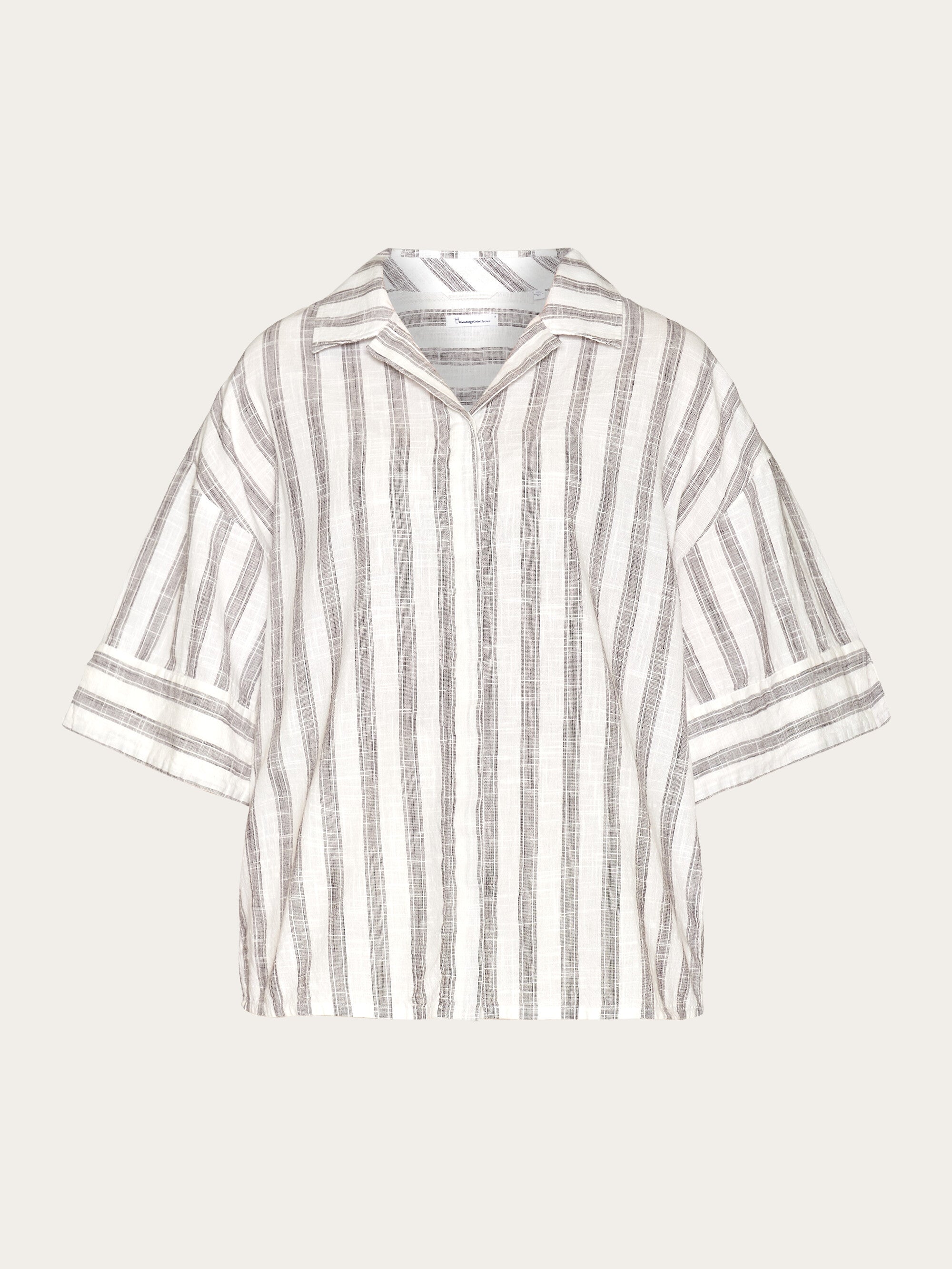 【BAON】[unisex] Hillen Stripe Collar Short Sleeve Tee BAON】[unisex] Hillen Stripe Collar Short Sleeve Tee