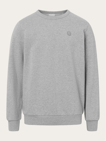 KnowledgeCotton Apparel - MEN Basic badge sweat Sweats 1012 Grey Melange