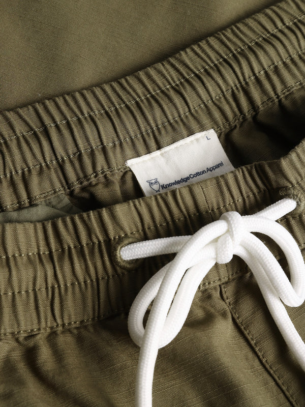 KnowledgeCotton Apparel - MEN Boardwalk slub shorts with elastic waist - GOTS/Vegan Shorts 1068 Burned Olive