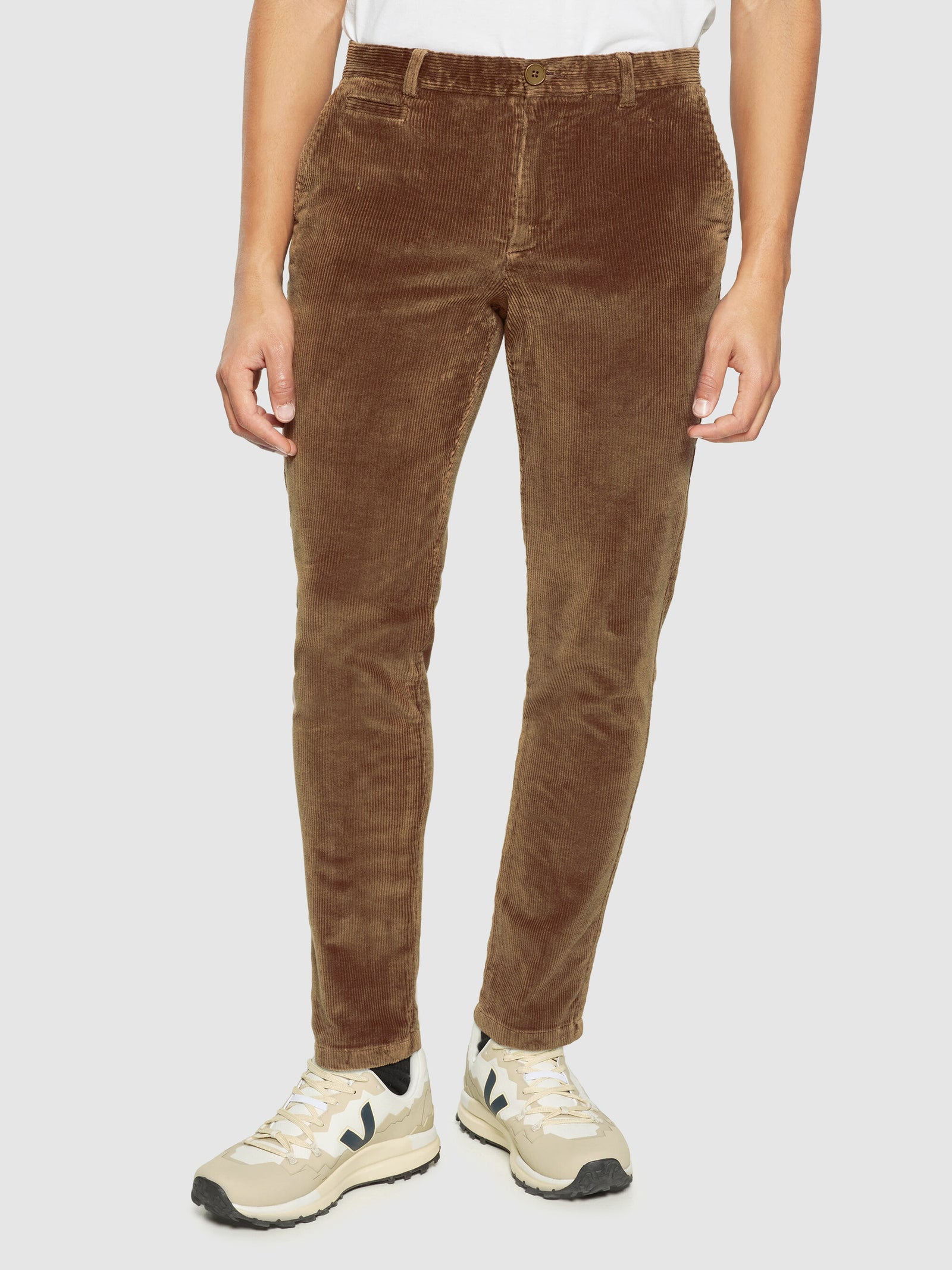 Buy CHUCK regular 8-wales corduroy chino pants - Dachshund - from  KnowledgeCotton Apparel®