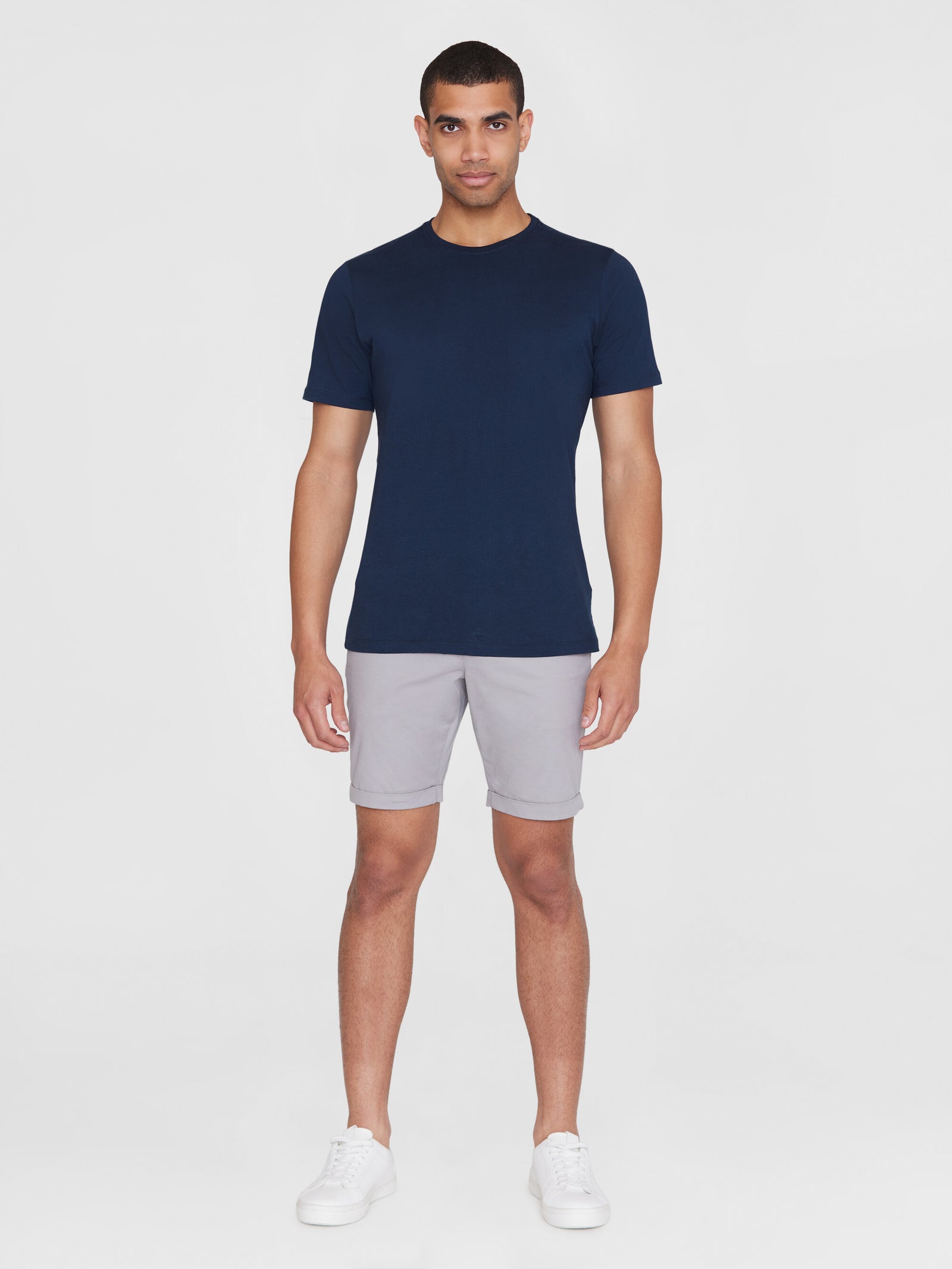 Buy CHUCK regular chino poplin shorts - Alloy - from