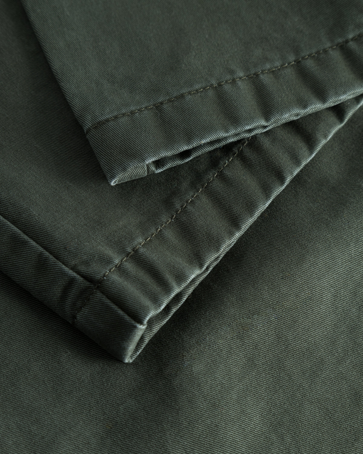 KnowledgeCotton Apparel - MEN CHUCK regular twill chino pants Pants 1090 Forest Night
