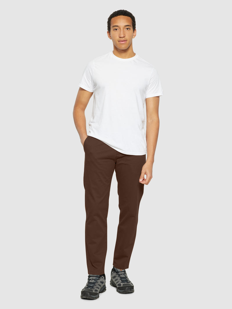 KnowledgeCotton Apparel - MEN CHUCK regular twill chino pants Pants 1243 Demitasse (brown)