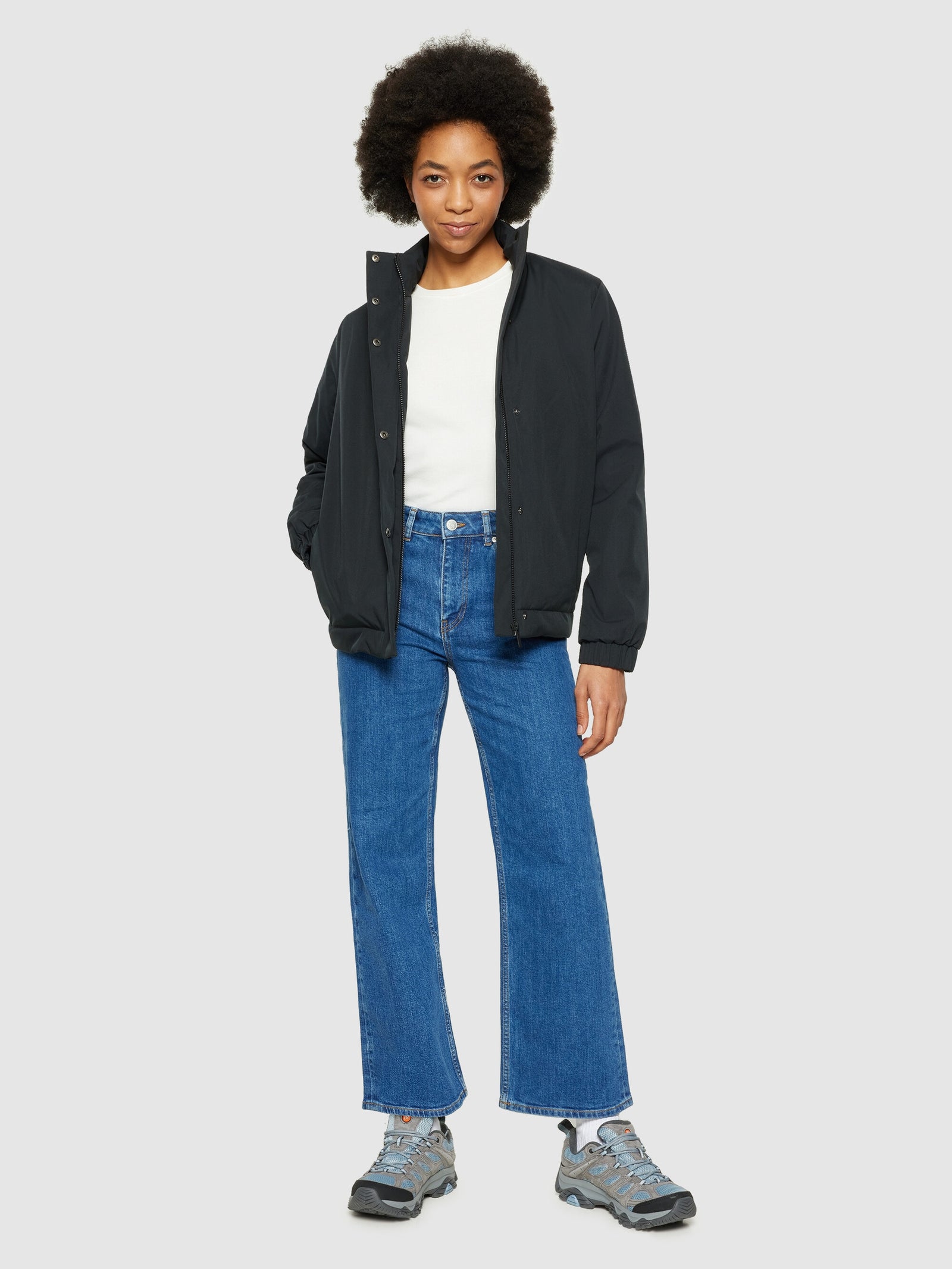 Buy CLIMATE SHELL™ short jacket - GRS/Vegan - Black Jet