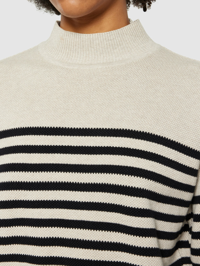 KnowledgeCotton Apparel - WMN Cotton micro bubble stripe crew neck - Regenerative Organic Certified® - GOTS/vegan Knits 8033 Creme Stripe