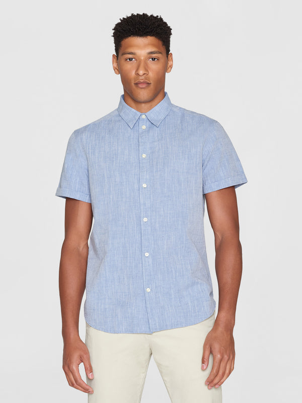 KnowledgeCotton Apparel - MEN Custom fit linen short sleeve shirt Shirts 1432 Moonlight Blue