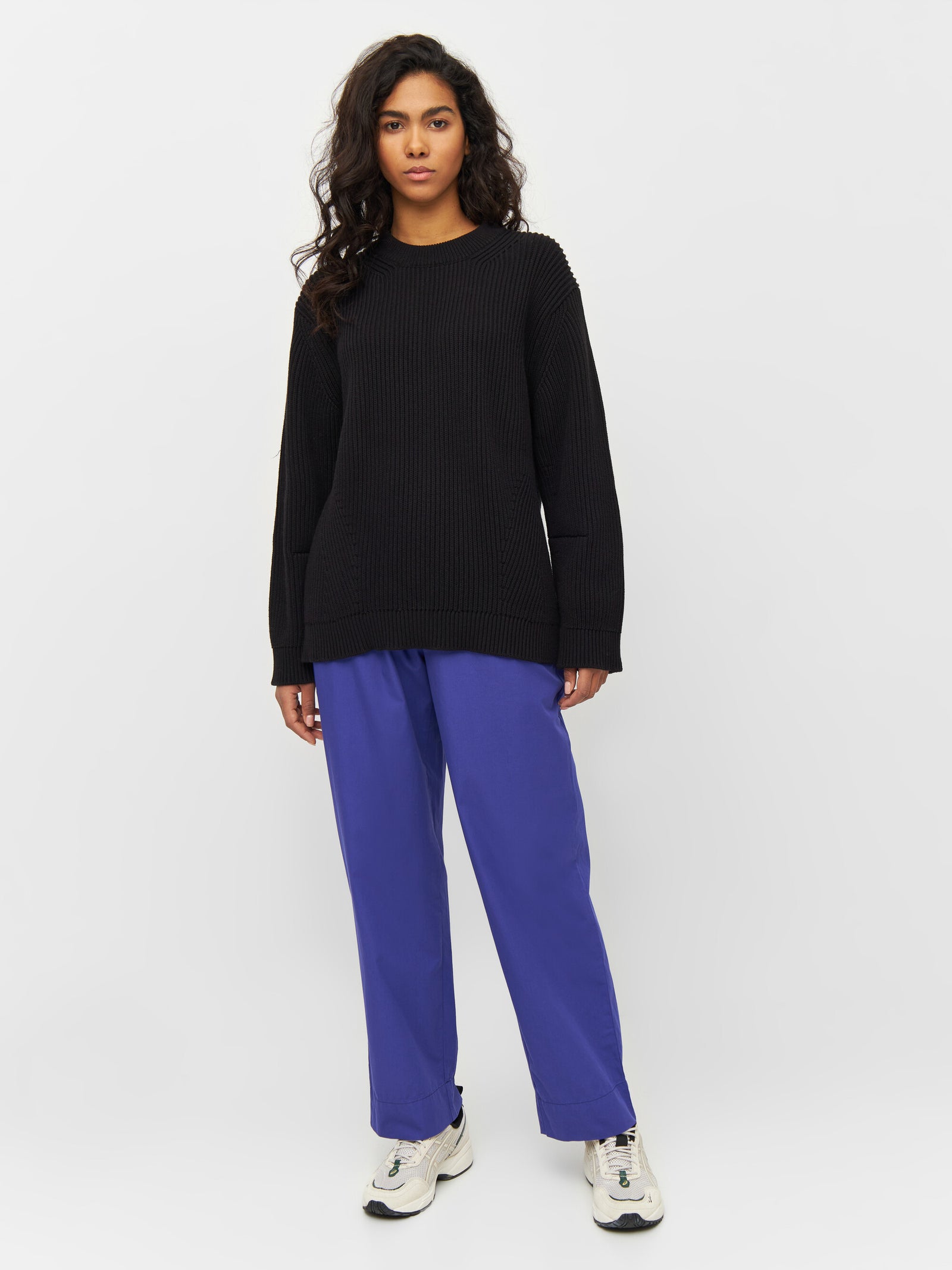 Buy Heavy rib oversize crew neck knit - Black Jet - from