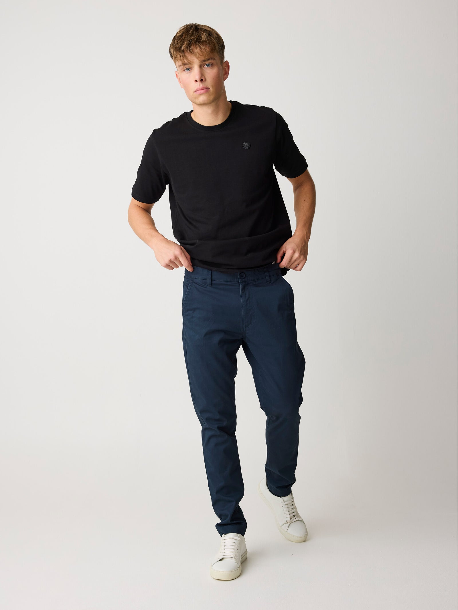 LUCA slim twill chino pants - Total Eclipse