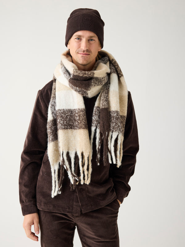 KnowledgeCotton Apparel - UNI Lambswool Logo Embossed Beanie RWS Hats 1487 Chocolate Torte