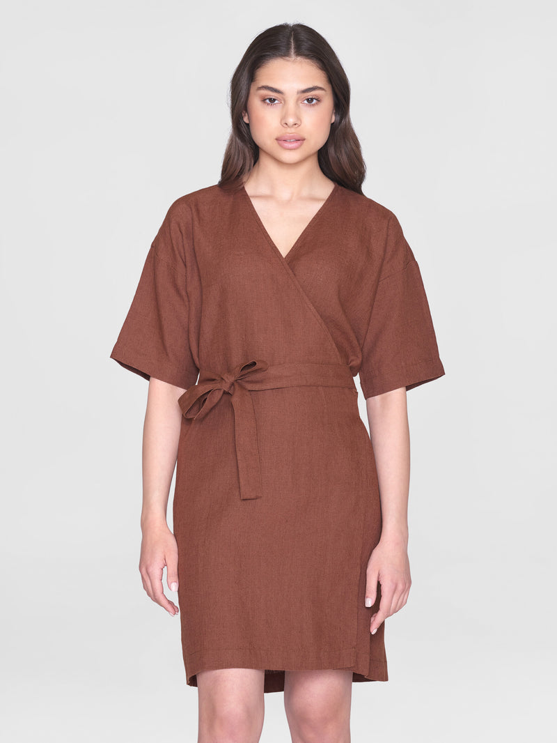 KnowledgeCotton Apparel - WMN Linen short sleeved wrap dress - GOTS/Vegan Dresses 1441 Tiramisu