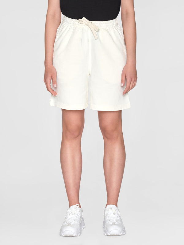 KnowledgeCotton Apparel - WMN Loose fit high-waisted sweat shorts - GOTS/Vegan Shorts 1387 Egret