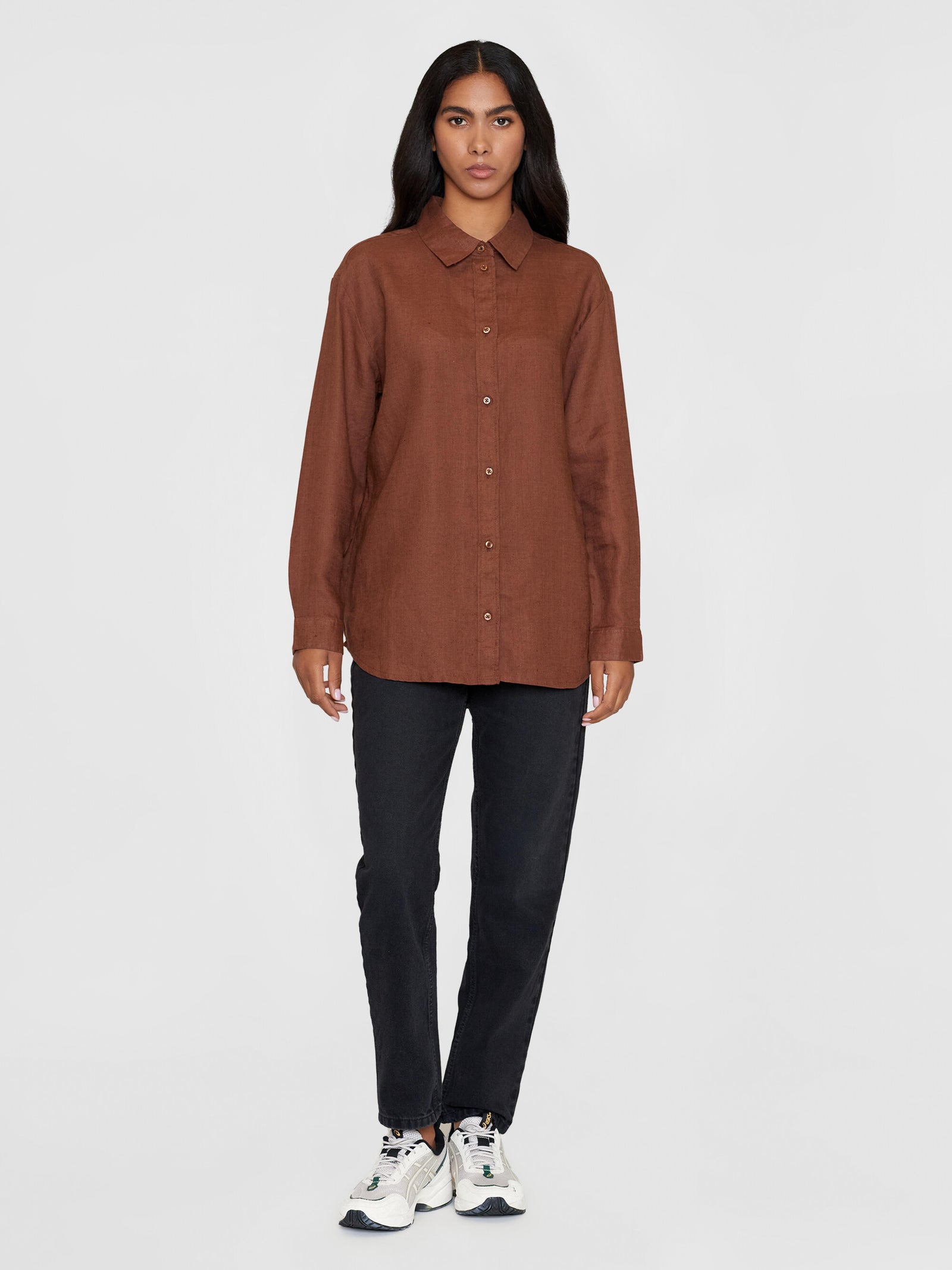 Tシャツ・カットソー YOUHEE REGLAN LETTERING LONG SLEEVE BROWN Color CHI Logo Unisex Longsleeve Shirt