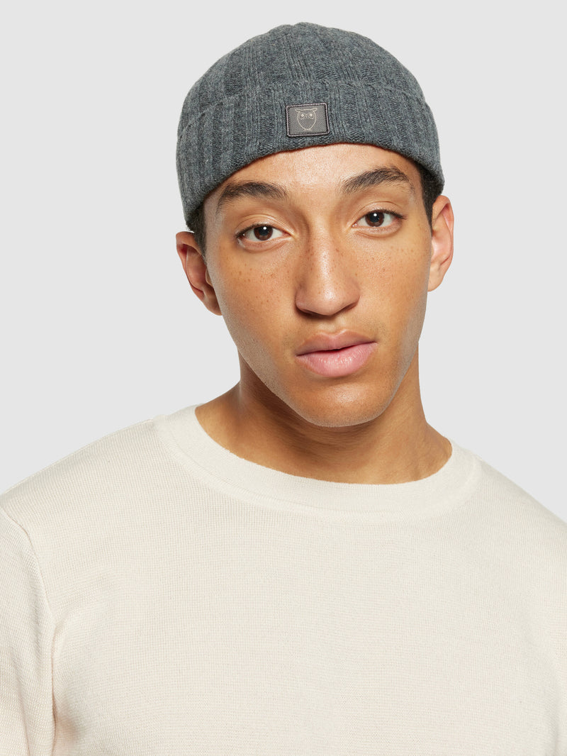 KnowledgeCotton Apparel - UNI Low wool 5x4 rib beanie - RWS Hats 1073 Dark Grey Melange