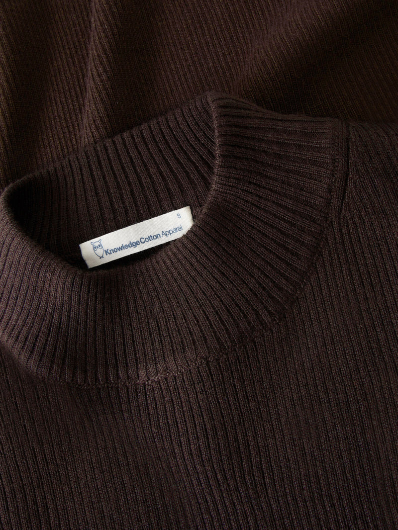 KnowledgeCotton Apparel - WMN Merino rib mock neck long sleeve t-shirt Knits 1487 Chocolate Torte