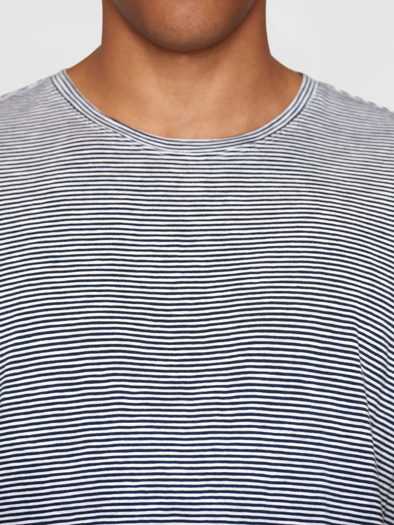 KnowledgeCotton Apparel - MEN Narrow striped slub t-shirt T-shirts 8020 White stripe