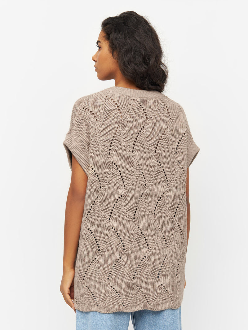 Buy Oversized v-neck knit vest - Light feather gray - from KnowledgeCotton  Apparel®