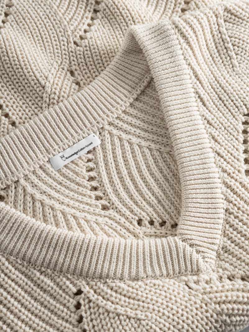 KnowledgeCotton Apparel - WMN Oversized v-neck knit vest Vests 1348 Buttercream