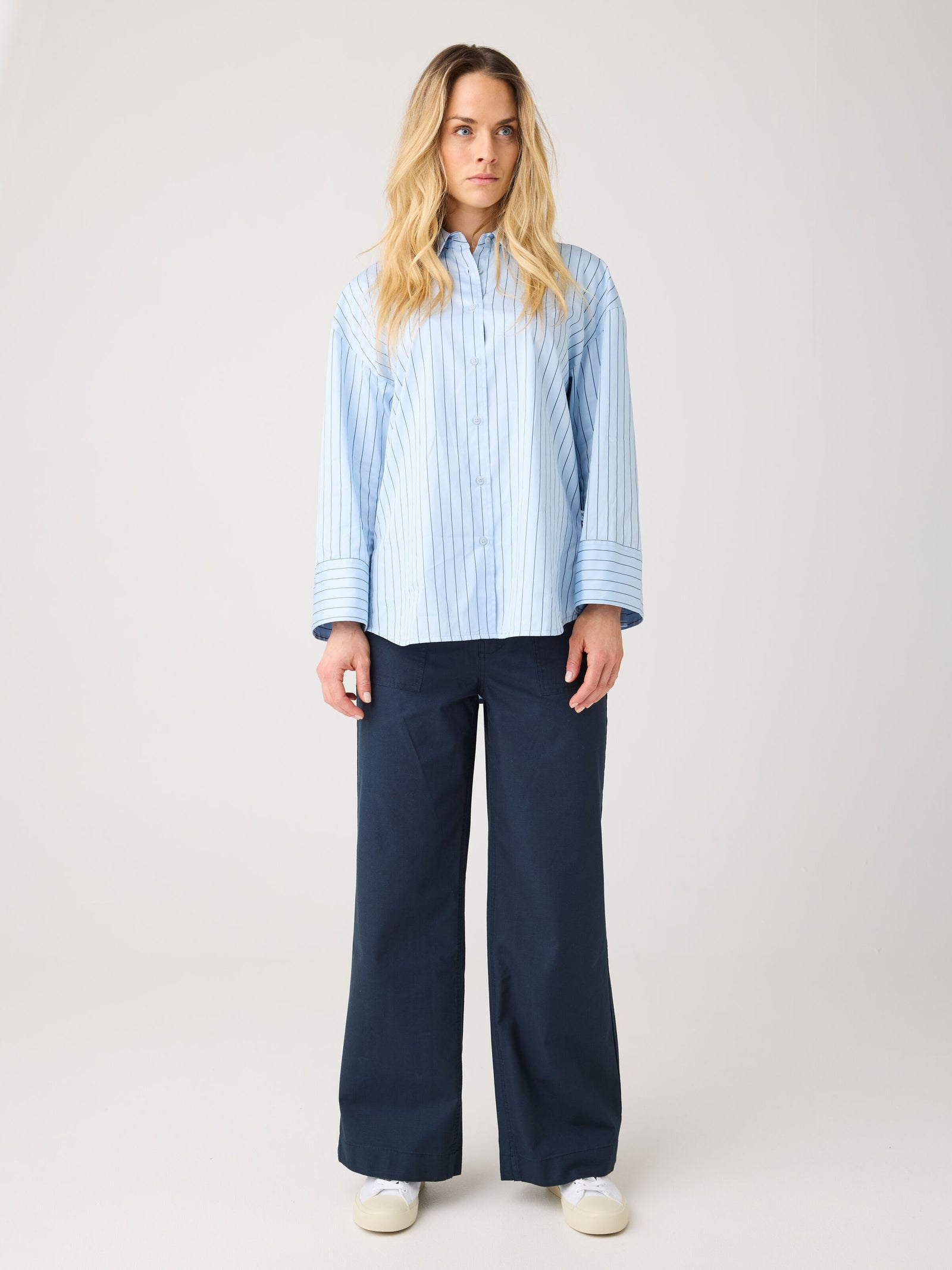 Buy POSEY mid-rise wide slub yarn cropped pants GOTS/Vegan - Total Eclipse  - from KnowledgeCotton Apparel®