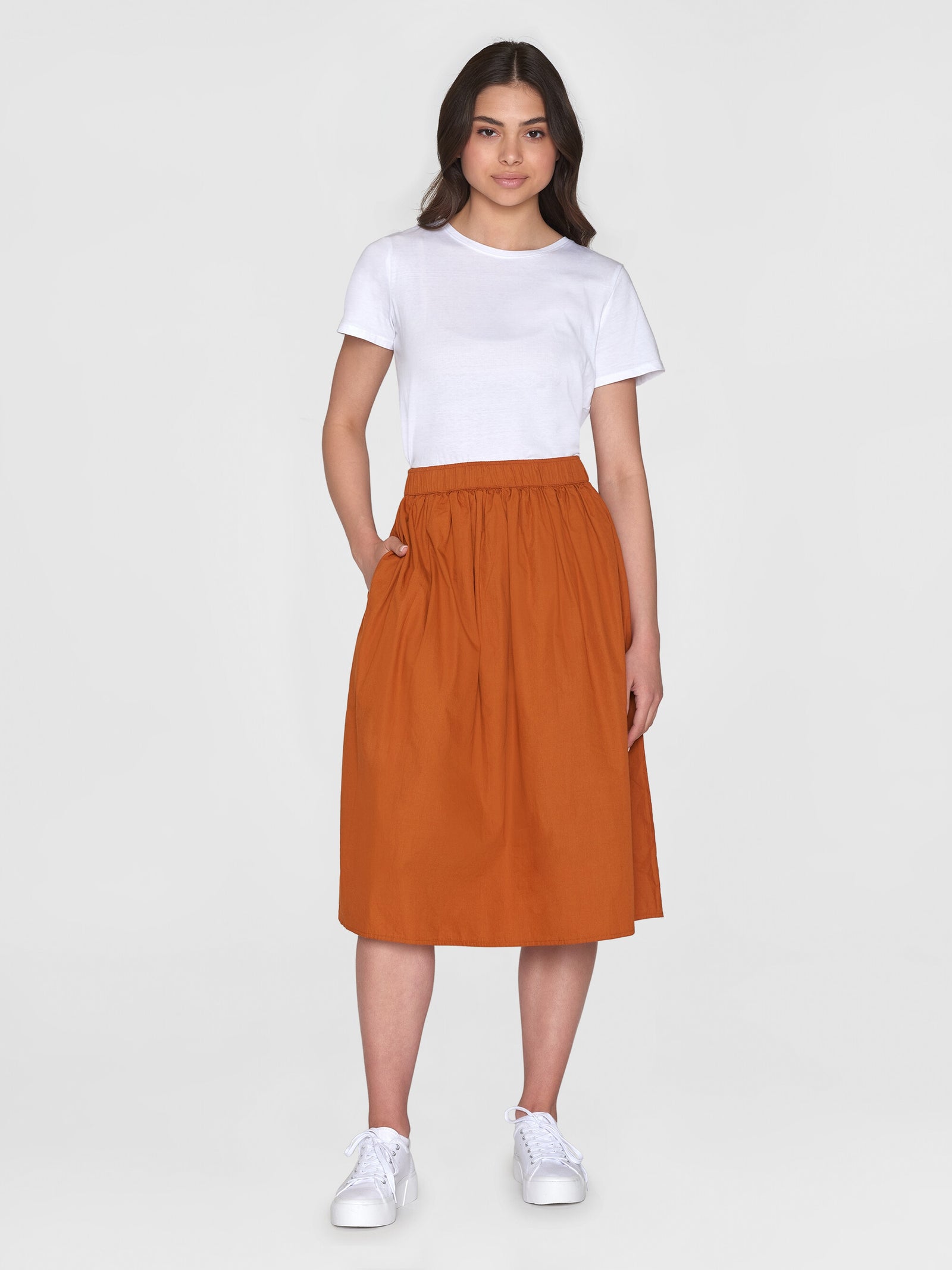 Buy Poplin elastic waist skirt Leather Brown from KnowledgeCotton Apparel