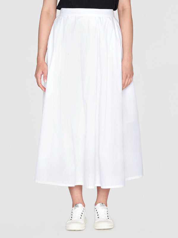 KnowledgeCotton Apparel - WMN Poplin pleated mid-length skirt Skirts 1010 Bright White