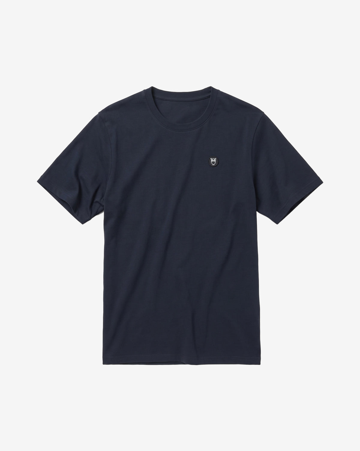 KnowledgeCotton Apparel - MEN Regular fit Badge t-shirt T-shirts 1001 Total Eclipse