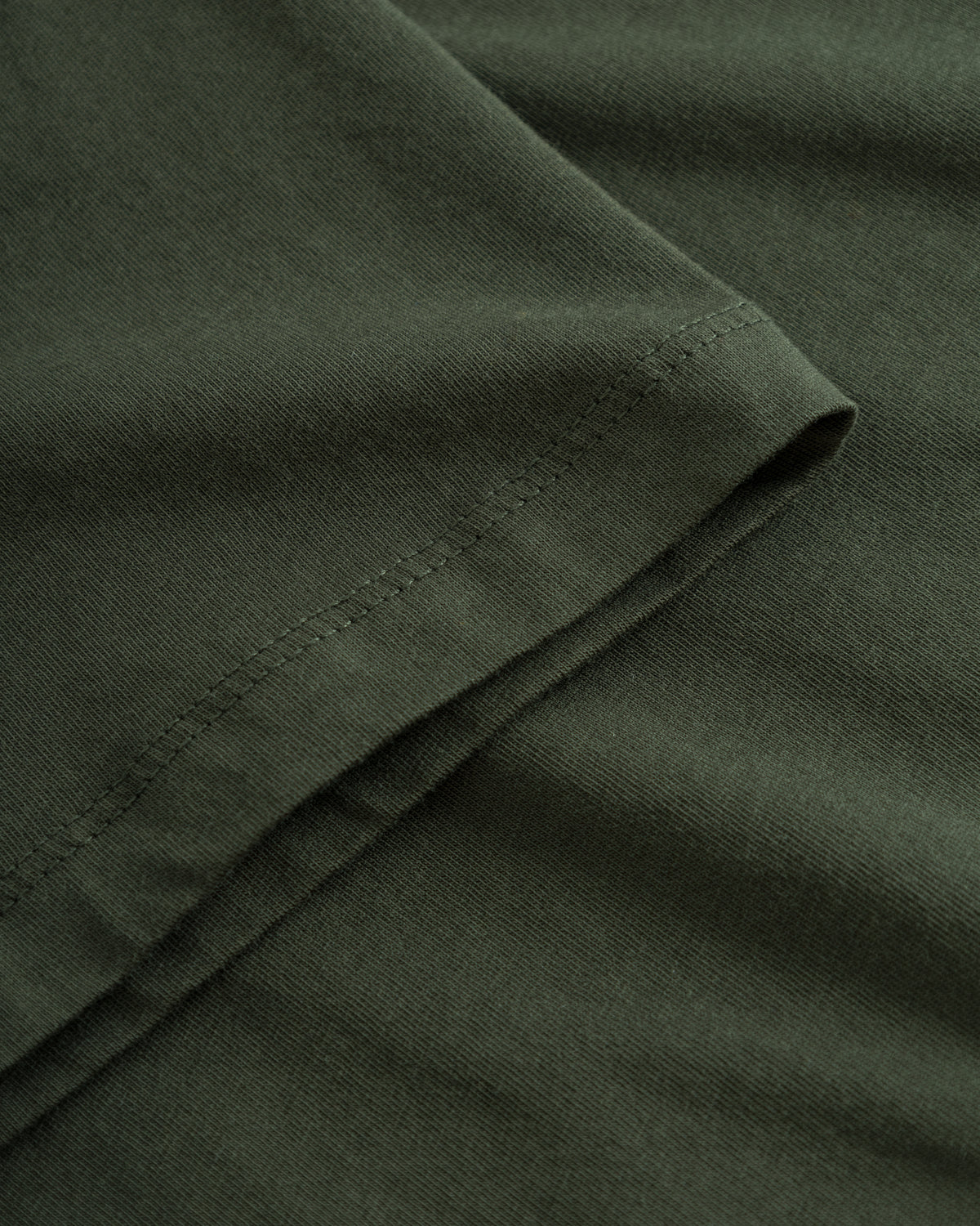KnowledgeCotton Apparel - MEN Regular fit Basic tee T-shirts 1090 Forest Night