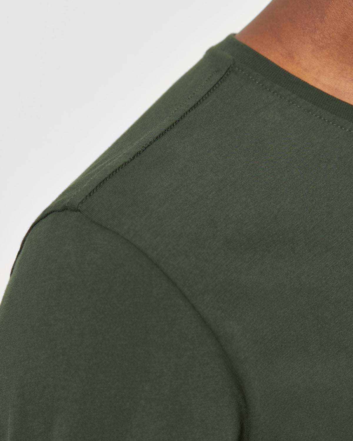 KnowledgeCotton Apparel - MEN Regular fit Basic tee T-shirts 1090 Forest Night