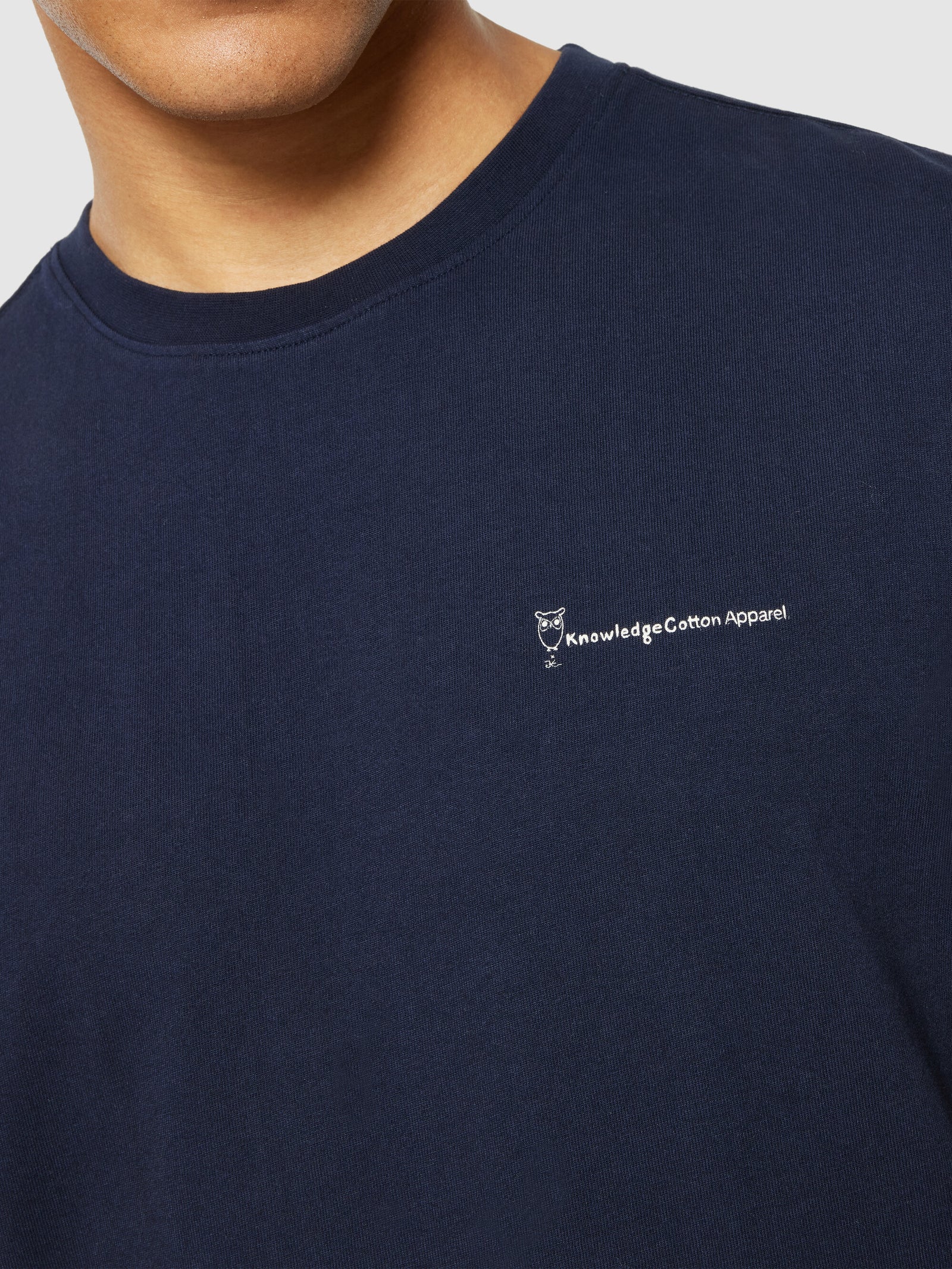 Regular_fit_colorful_trademark