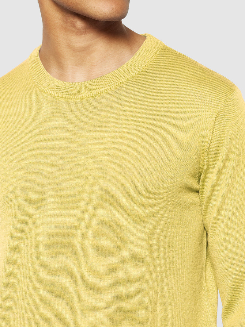 KnowledgeCotton Apparel - MEN Regular merino knit crew neck - RWS Knits 1429 Misted Yellow