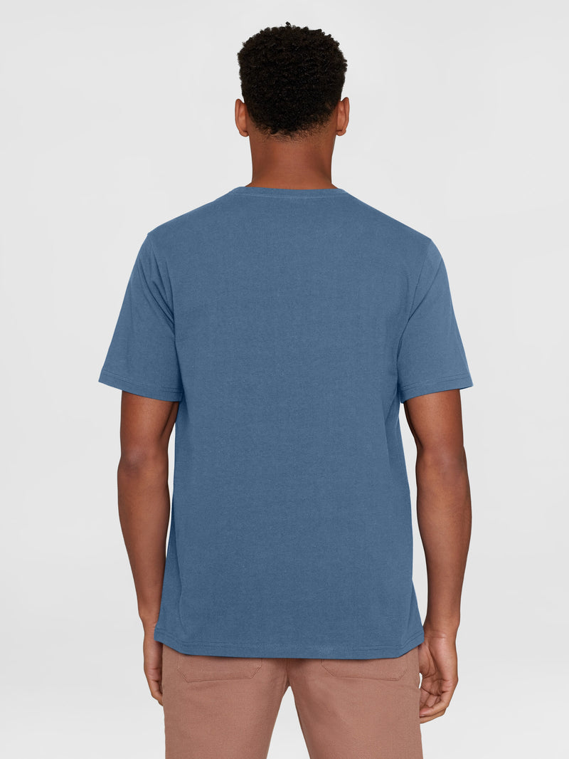 KnowledgeCotton Apparel - MEN Regular short sleeve heavy single owl cross stitch print t-shirt - GOTS/Vegan T-shirts 1432 Moonlight Blue