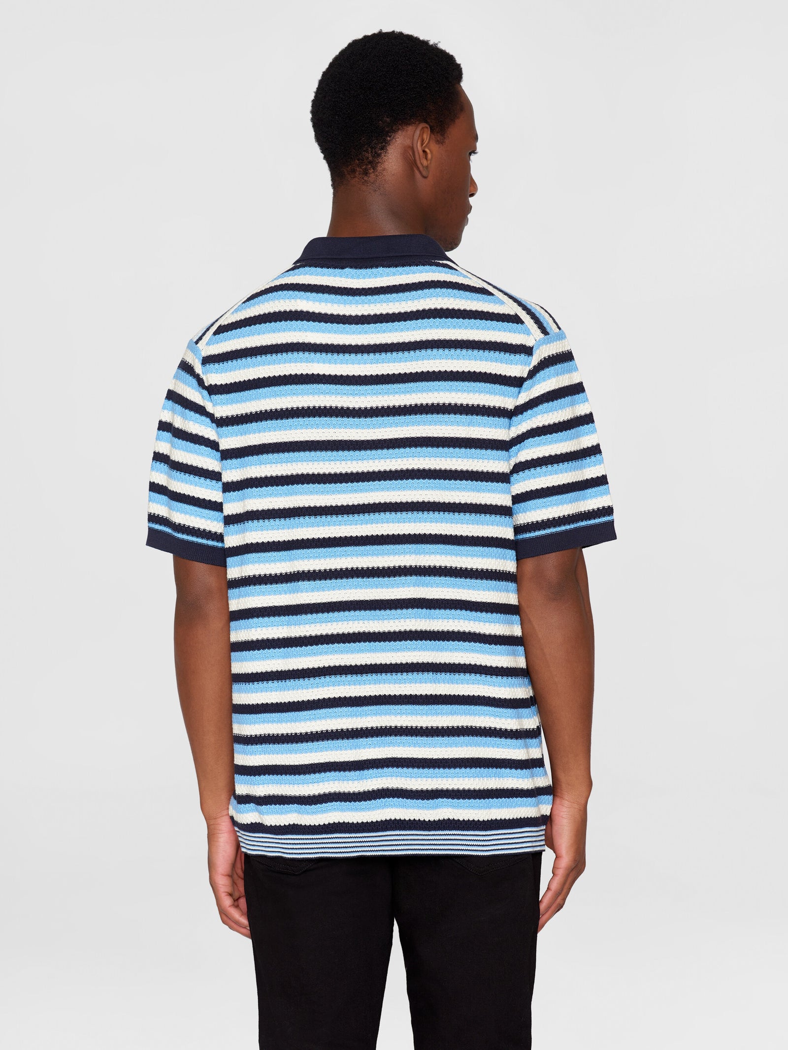 Regular_short_sleeve_striped_k