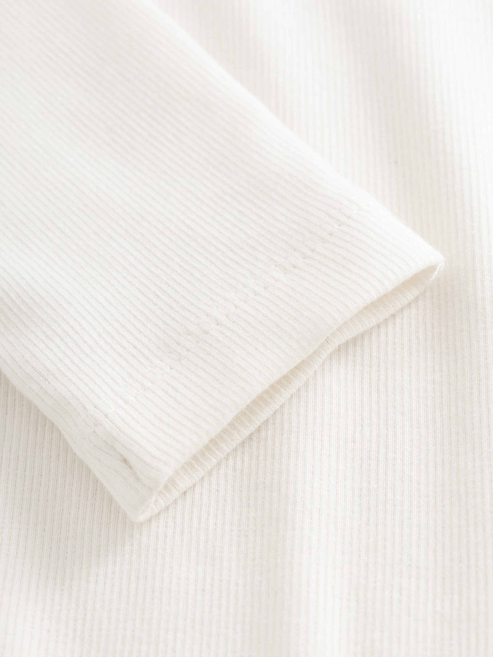WOOL RIB HIGHNECK TOP