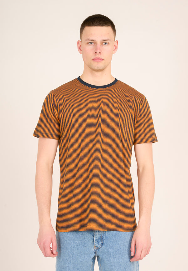 KnowledgeCotton Apparel - MEN Striped basic t-shirt T-shirts 1365 Desert Sun