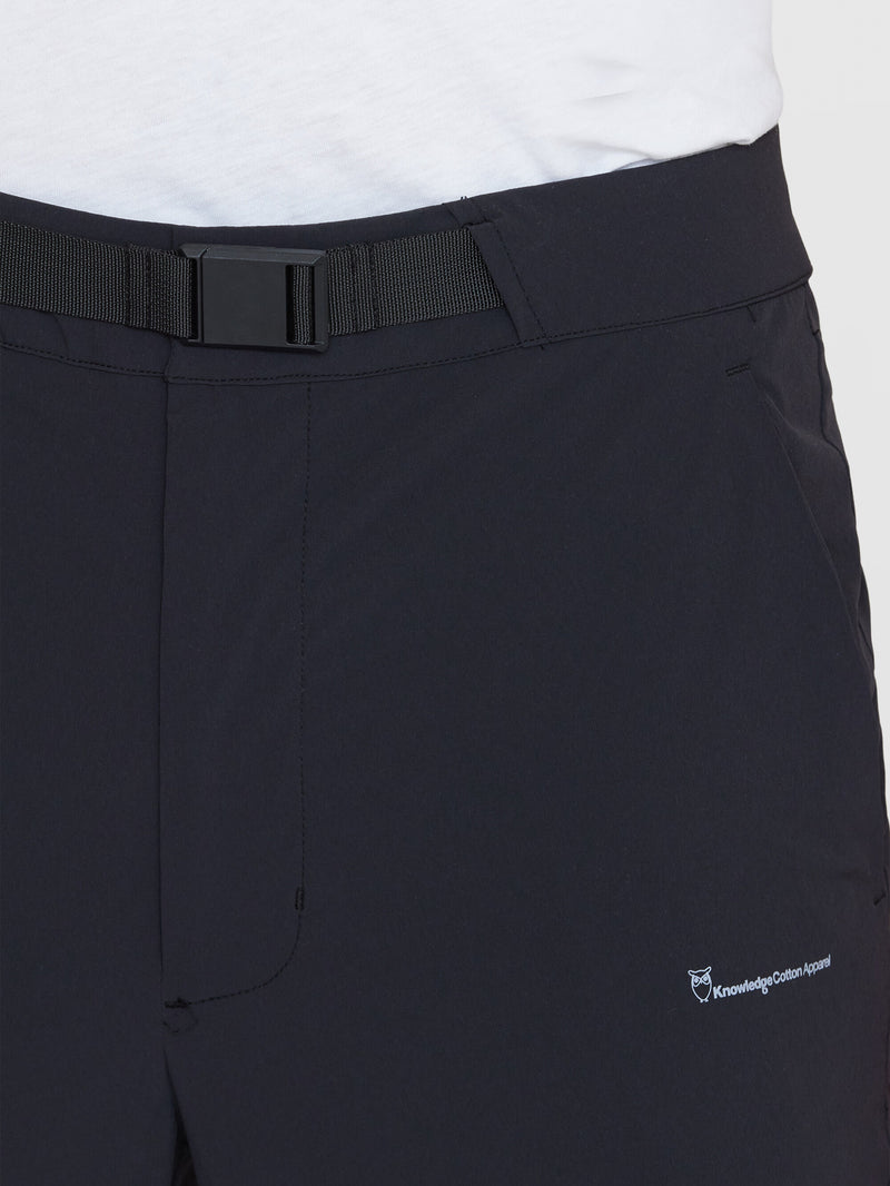 KnowledgeCotton Apparel - MEN TIM tapered elastic waist string pants - GRS/Vegan Pants 1300 Black Jet