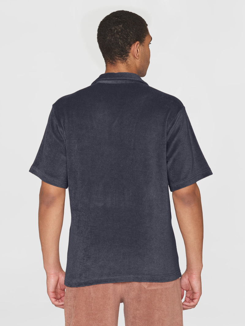 KnowledgeCotton Apparel - MEN Terry loose short sleeve shirt Shirts 1412 Night Sky