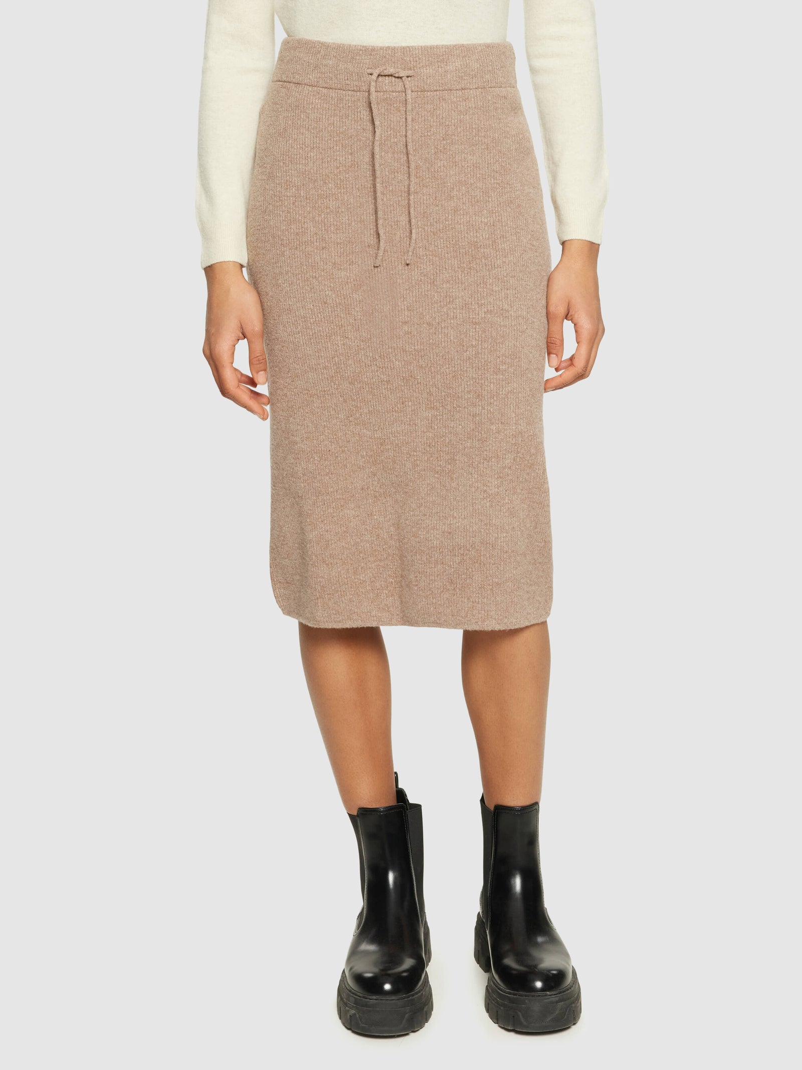 Mid length knit skirt sales