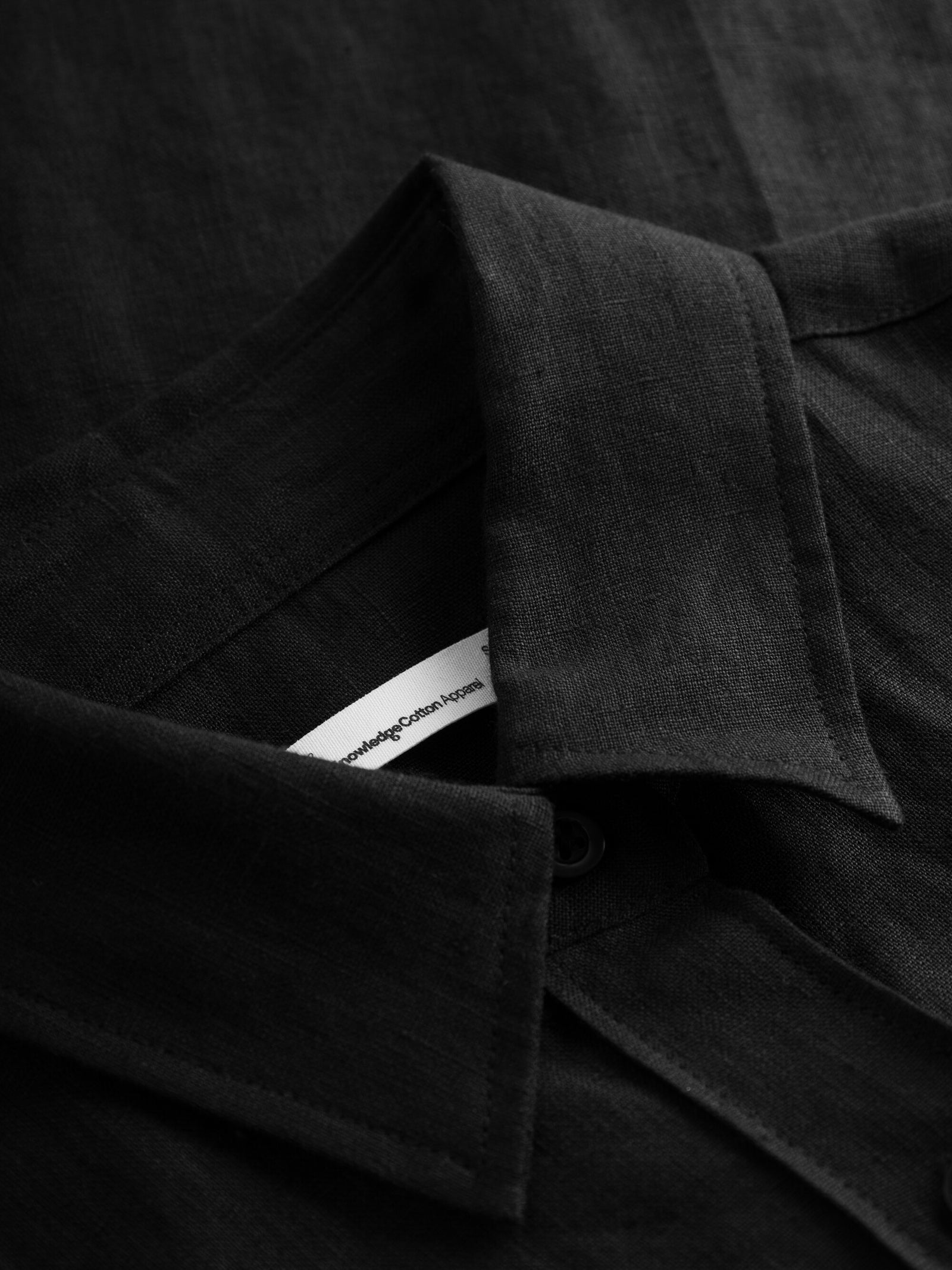 【極美品】Black Frayed Edge Linen Shirt 極美品】Black Frayed Edge Linen Shirt Linen shirt