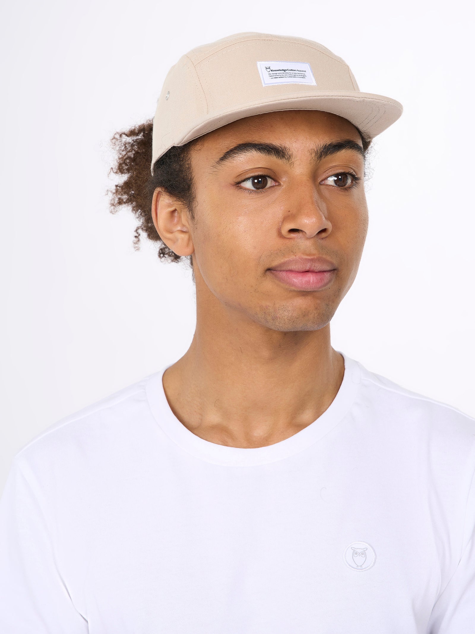 Barckley_cap_with_badge-Caps-
