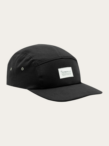 KnowledgeCotton Apparel - UNI Barckley cap with badge Caps 1300 Black Jet