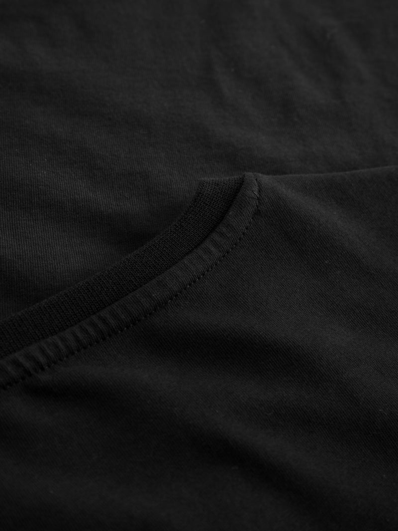 Buy Basic t-shirt - Black Apparel® from KnowledgeCotton - Jet