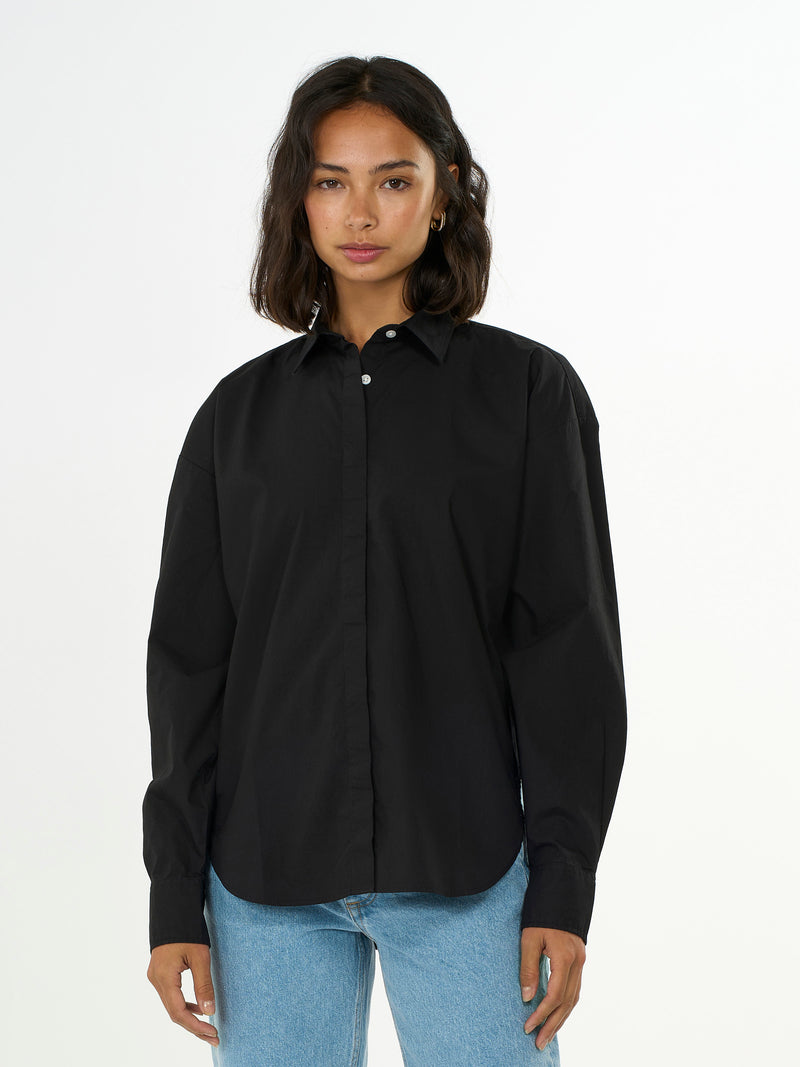 KnowledgeCotton Apparel - WMN Boxy poplin Shirt Shirts 1300 Black Jet