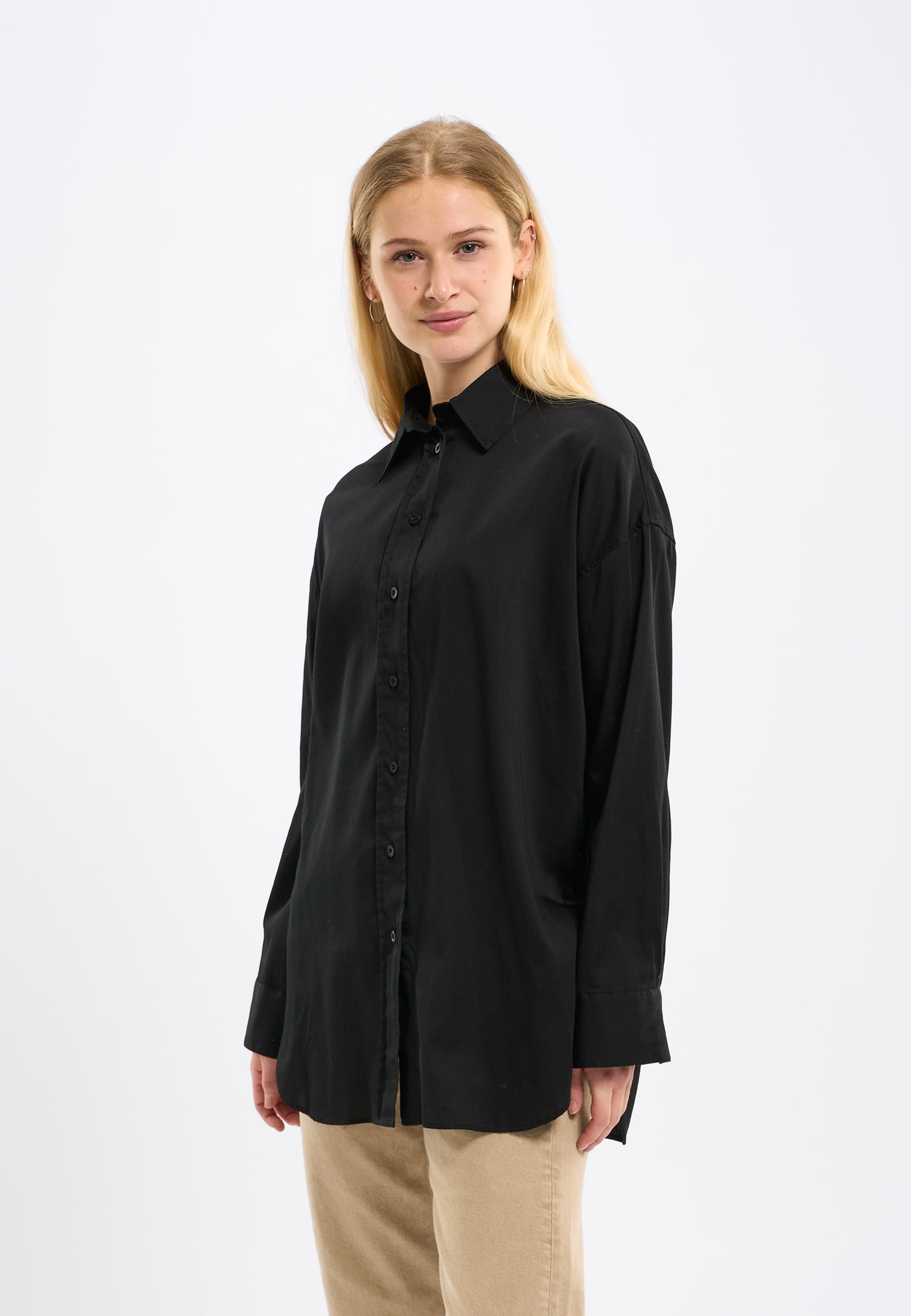 Buy Cotton satin oversized long sleeved shirt - Black Jet - from  KnowledgeCotton Apparel®