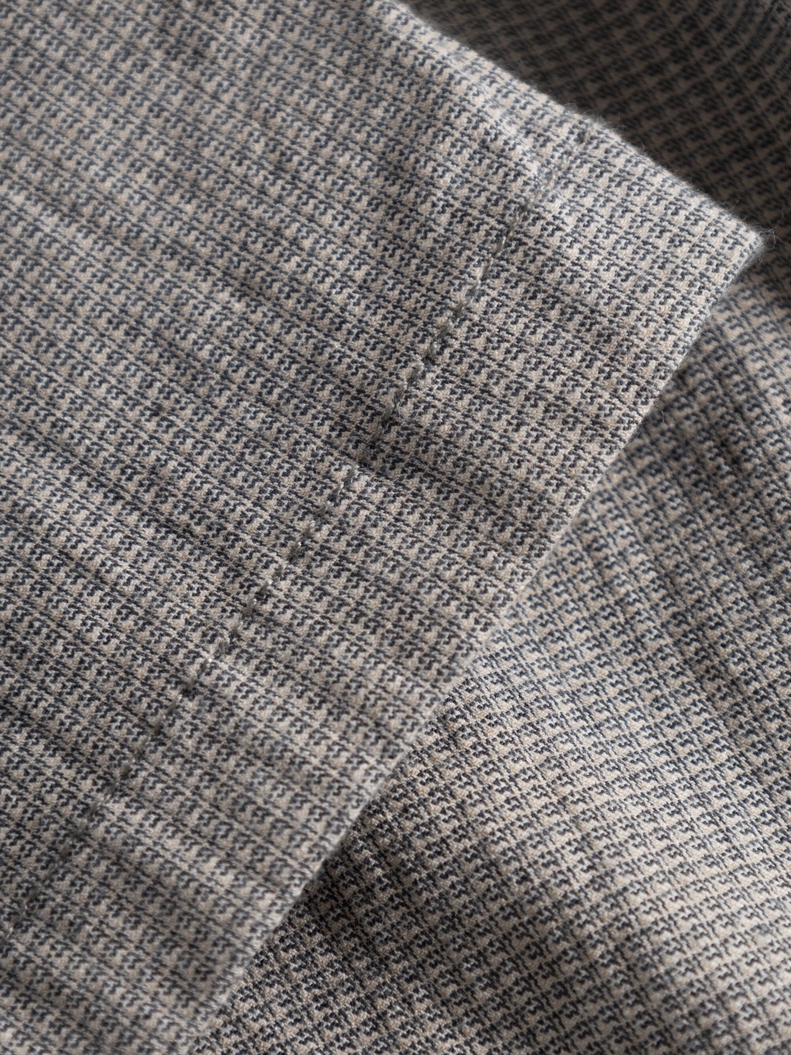 Loose_fit_pepita_checked_pant-