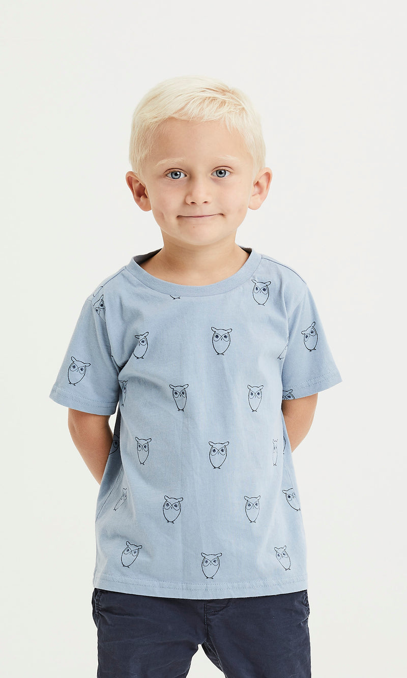 KnowledgeCotton Apparel - YOUNG Owl AOP t-shirt T-shirts 1322 Asley Blue