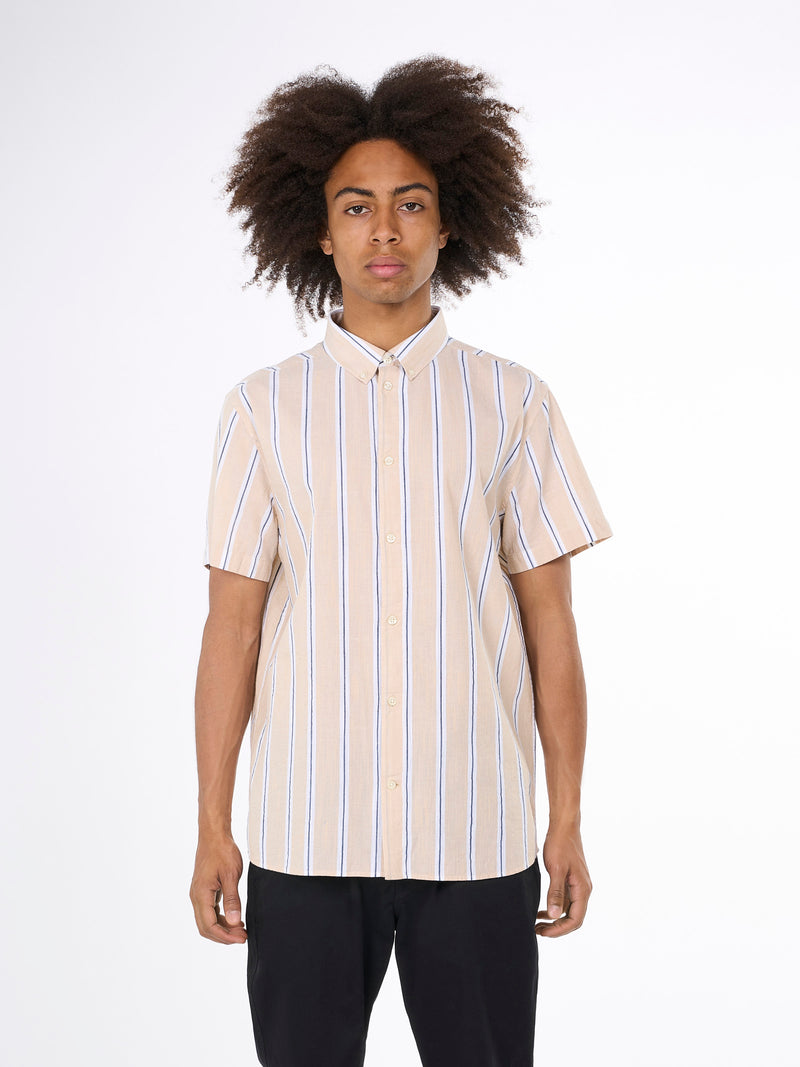 KnowledgeCotton Apparel - MEN Relaxed fit striped short sleeved cotton shirt Shirts 8002 Stripe - safari