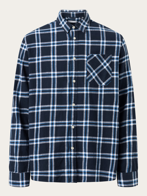 KnowledgeCotton Apparel - MEN Relaxed indigo look checkered shirt Shirts 7001 Navy check