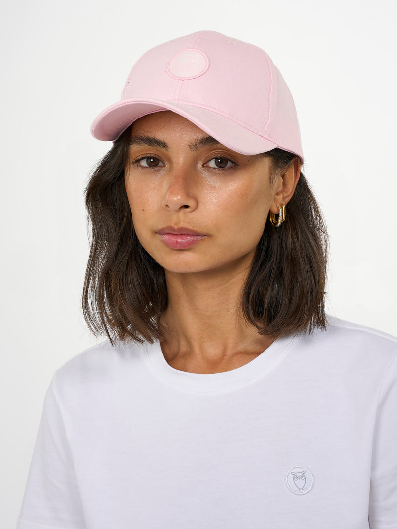 KnowledgeCotton Apparel - UNI Twill baseball cap Caps 1378 Parfait Pink